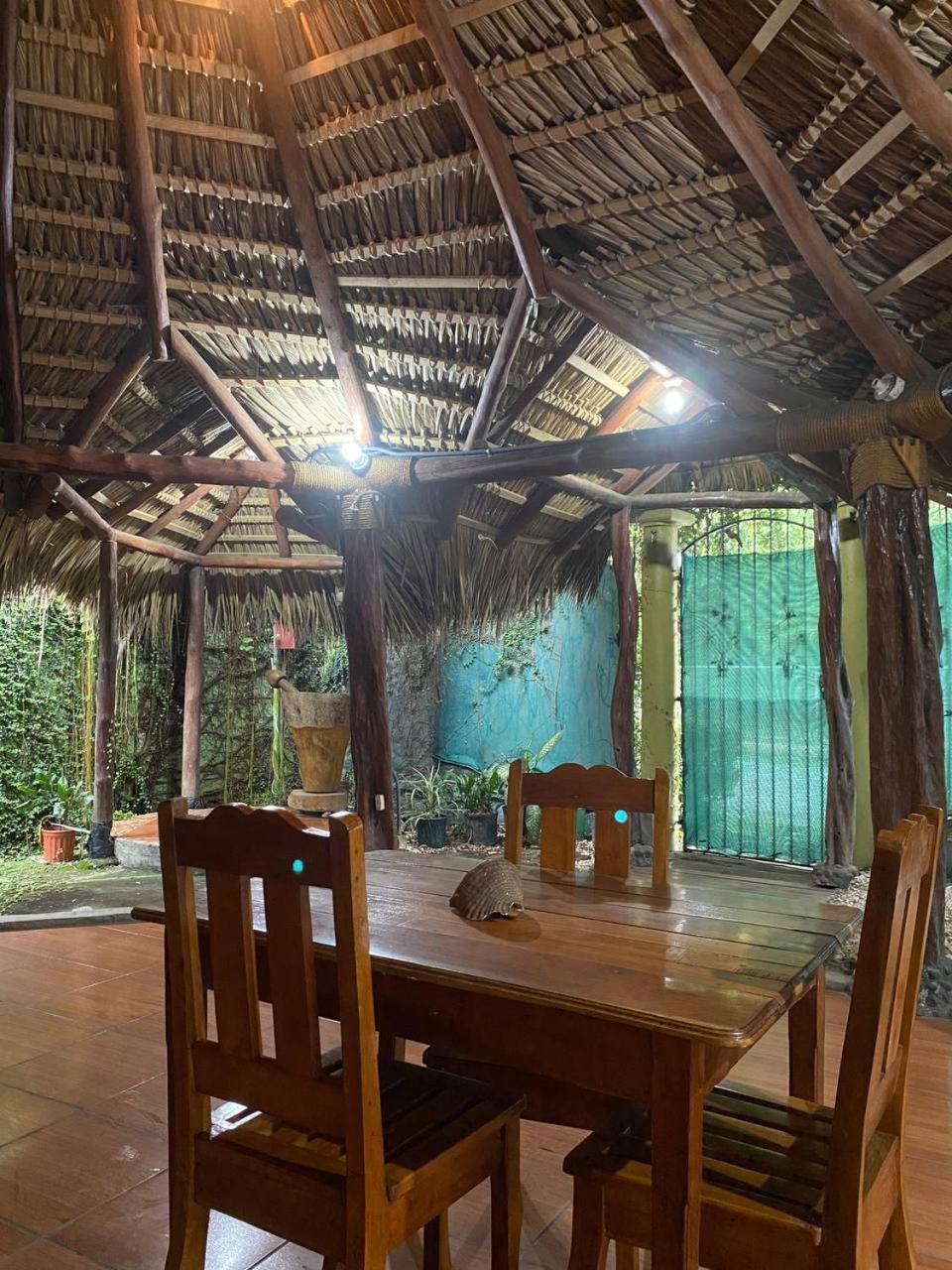 Mauras Tropical Mini Hostel & Tours Paquera Zewnętrze zdjęcie
